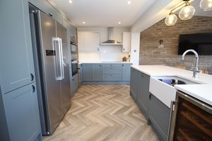 Kitchen- click for photo gallery